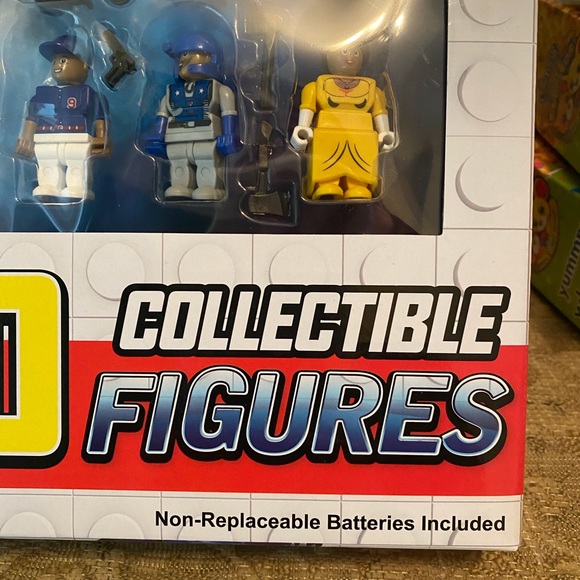 Block Tech 30 Collectible Figures. NEW - Picture 9 of 9